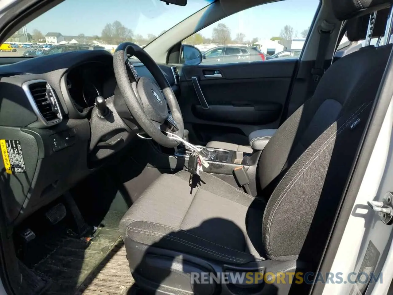 7 Photograph of a damaged car KNDPMCAC6L7760359 KIA SPORTAGE 2020