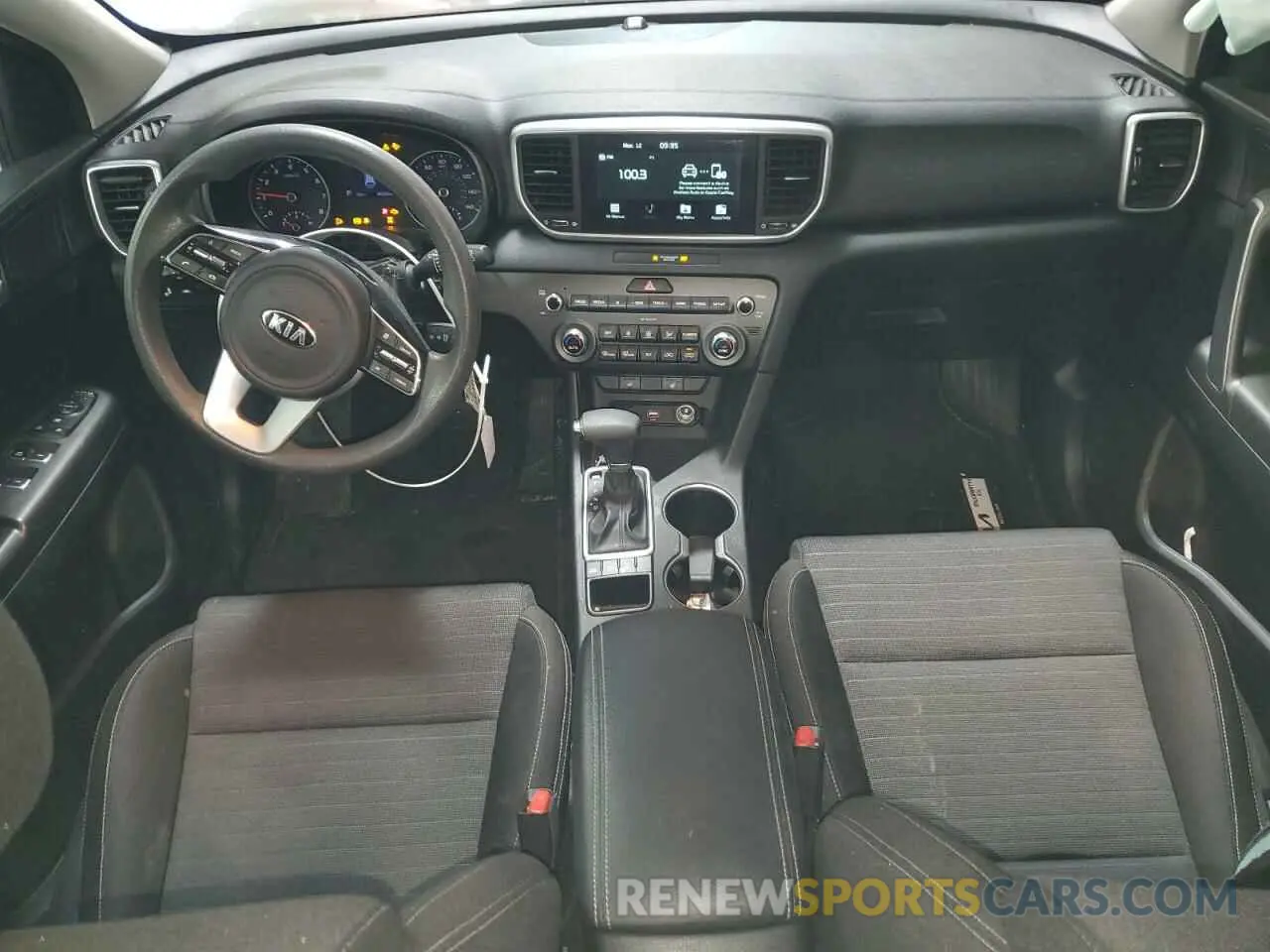 8 Фотография поврежденного автомобиля KNDPMCAC6L7806031 KIA SPORTAGE 2020