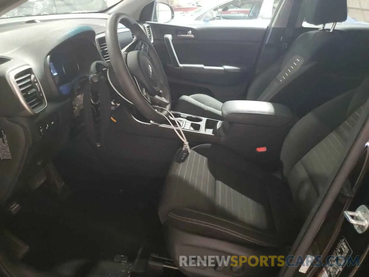 7 Photograph of a damaged car KNDPMCACXL7661589 KIA SPORTAGE 2020