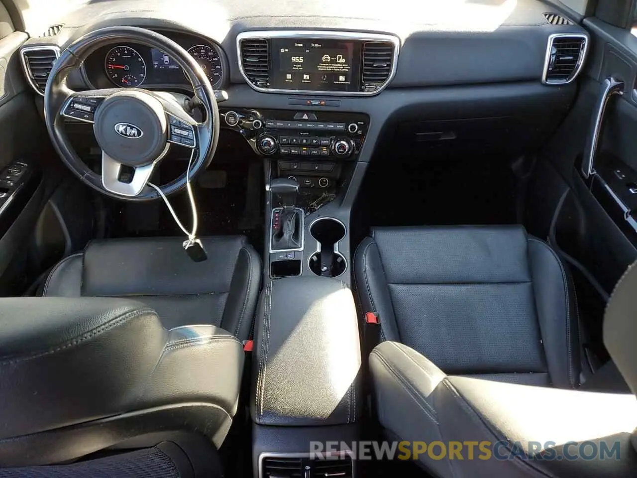 8 Photograph of a damaged car KNDPN3AC0L7799185 KIA SPORTAGE 2020
