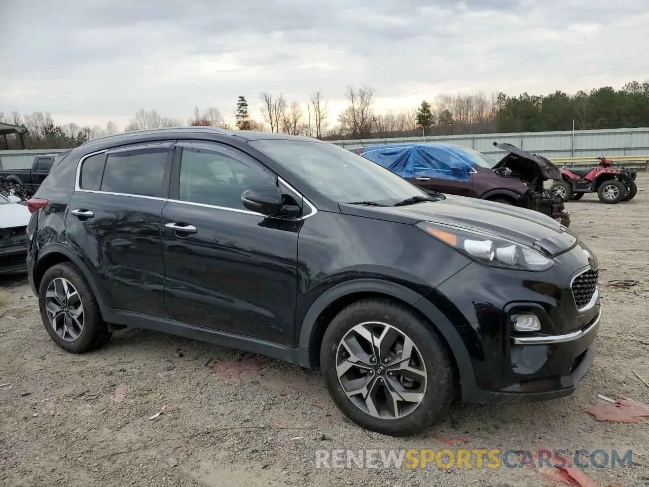 4 Photograph of a damaged car KNDPN3AC9L7659104 KIA SPORTAGE 2020