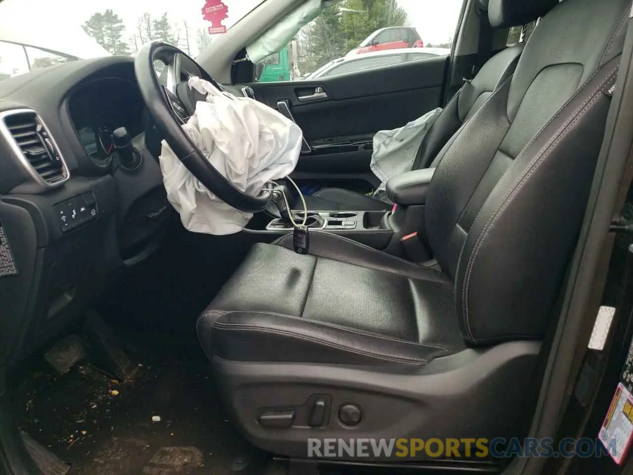 7 Фотография поврежденного автомобиля KNDPNCAC1L7779818 KIA SPORTAGE 2020