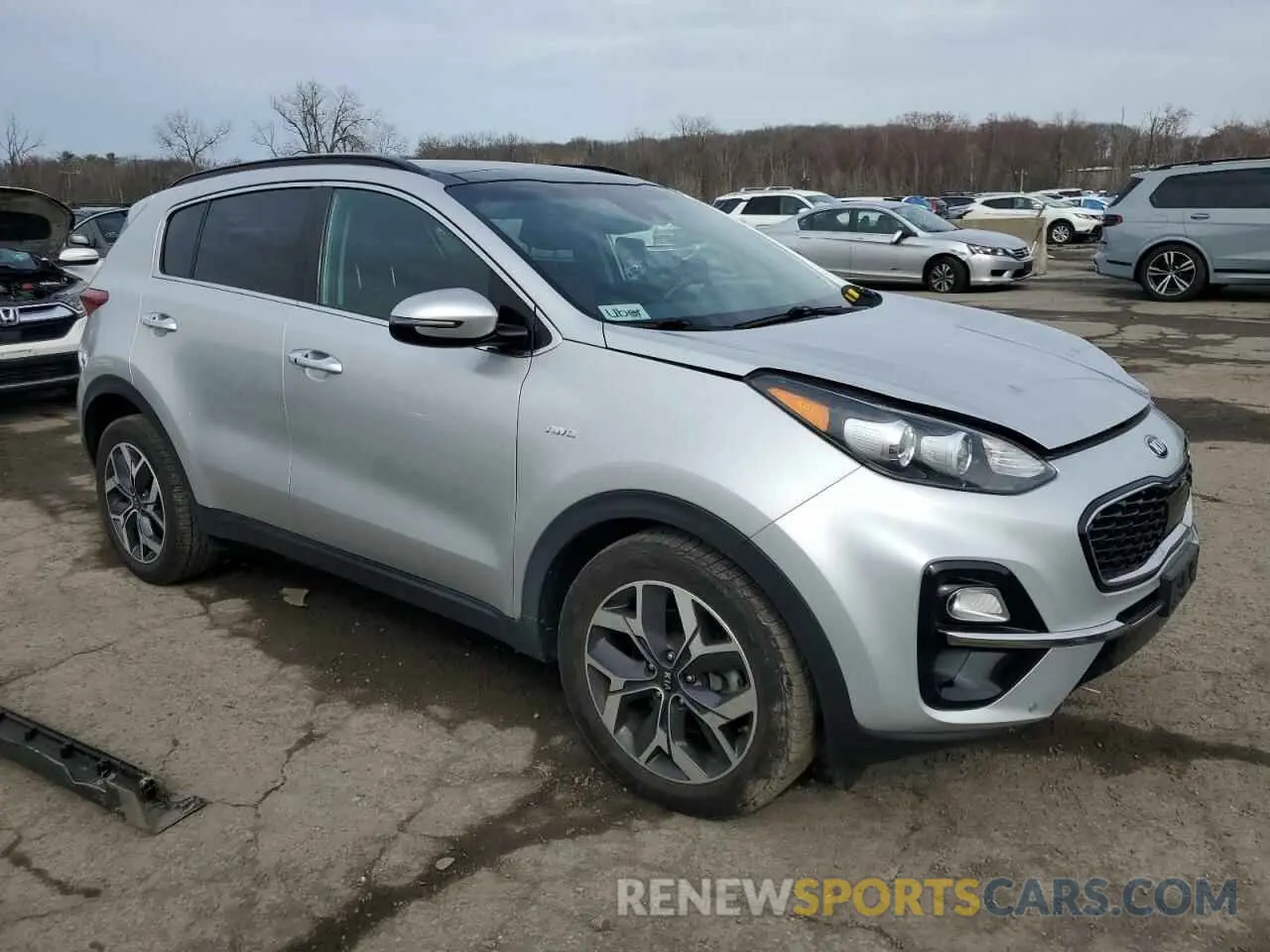 4 Photograph of a damaged car KNDPNCAC5L7838286 KIA SPORTAGE 2020