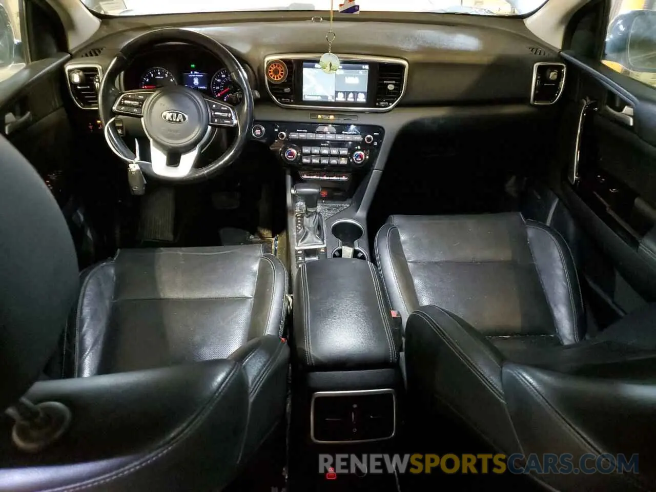 8 Photograph of a damaged car KNDPNCAC7L7631897 KIA SPORTAGE 2020