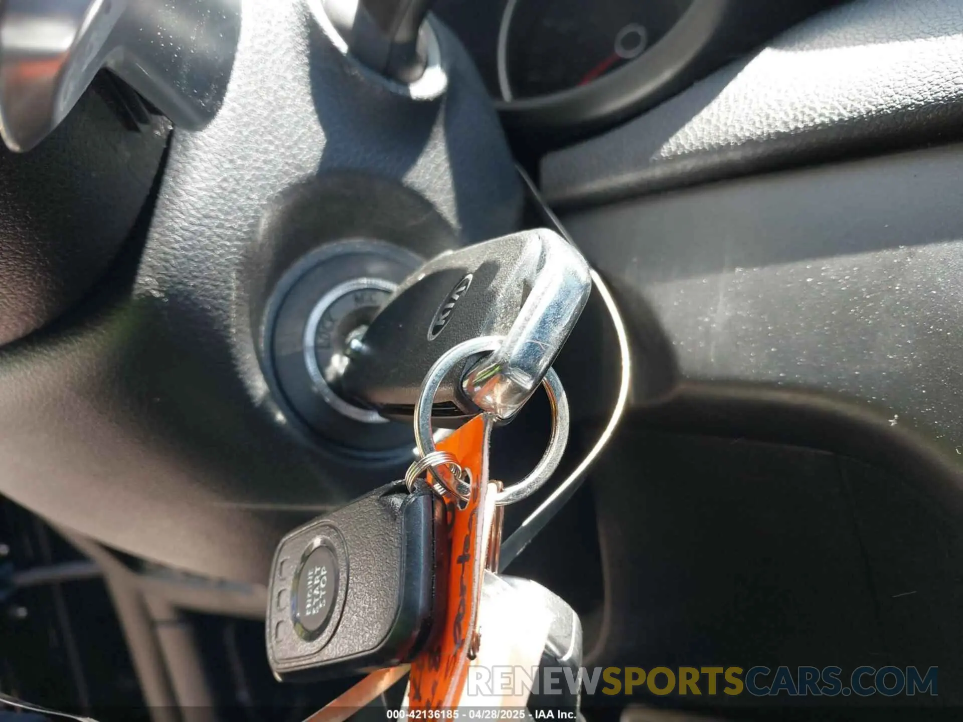11 Photograph of a damaged car KNDP6CAC1M7852538 KIA SPORTAGE 2021
