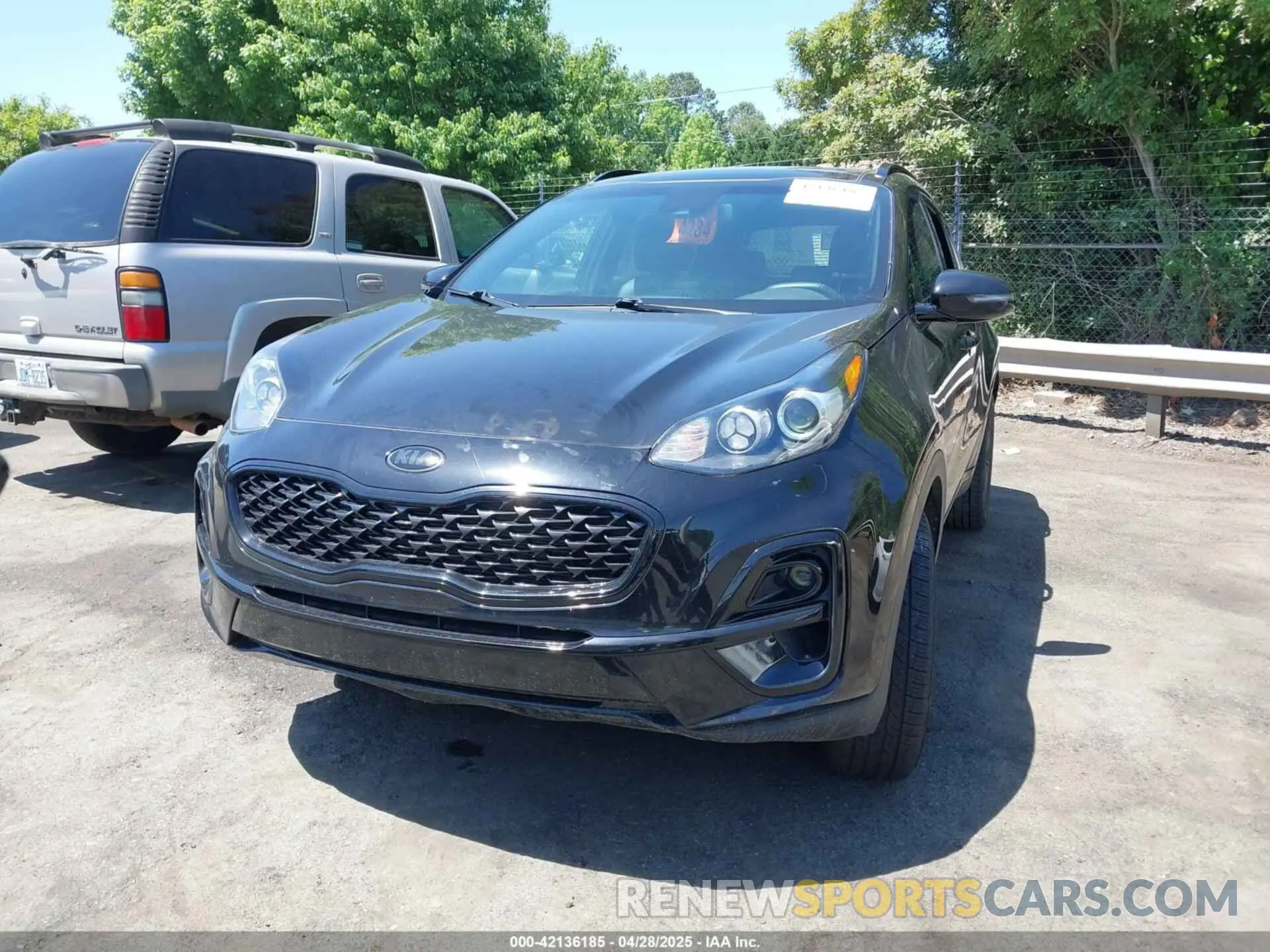 13 Photograph of a damaged car KNDP6CAC1M7852538 KIA SPORTAGE 2021
