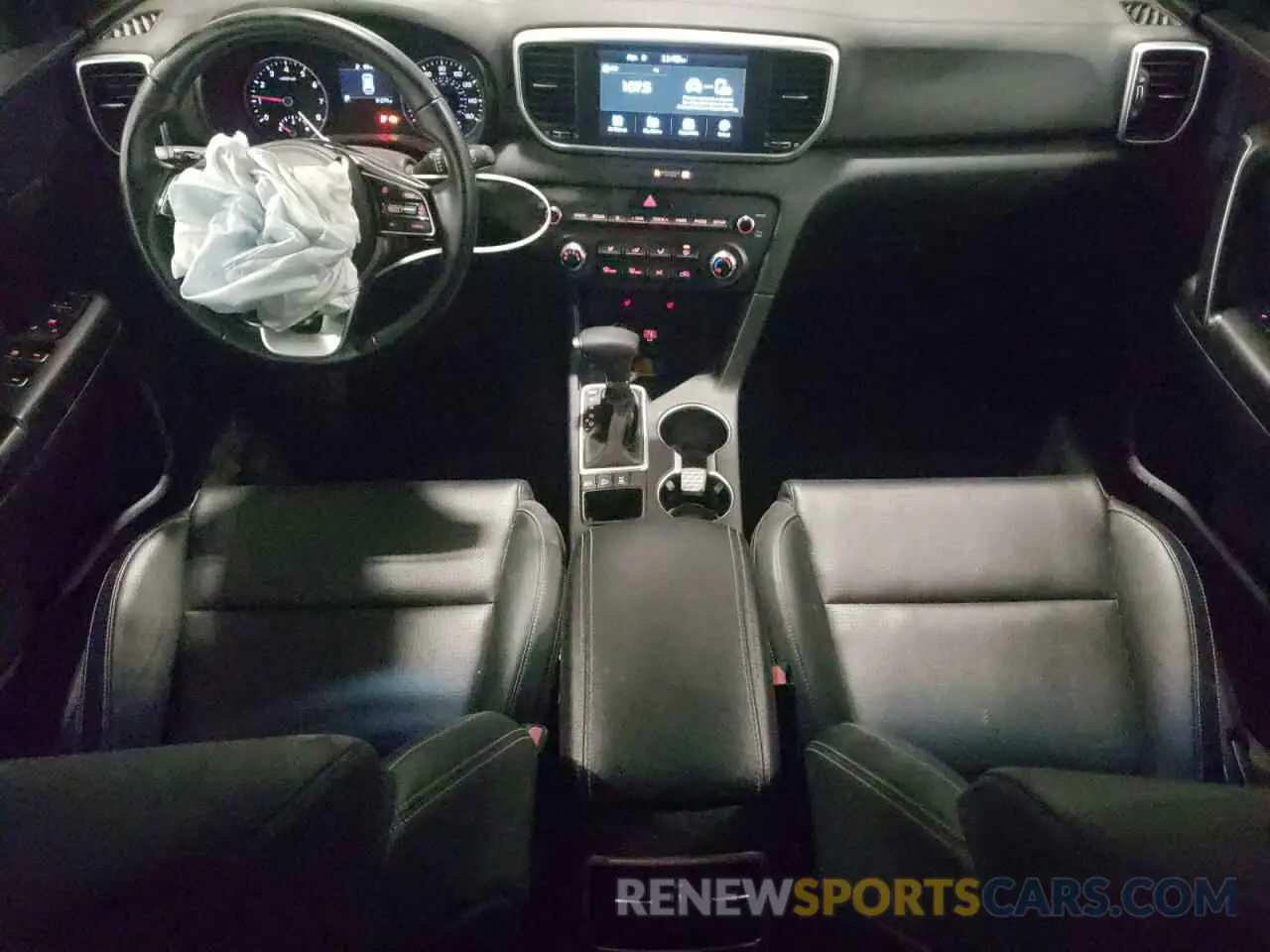 8 Photograph of a damaged car KNDP6CAC2M7844951 KIA SPORTAGE 2021