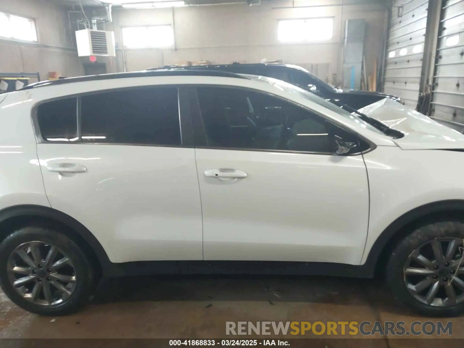 12 Фотография поврежденного автомобиля KNDP6CAC7M7888685 KIA SPORTAGE 2021