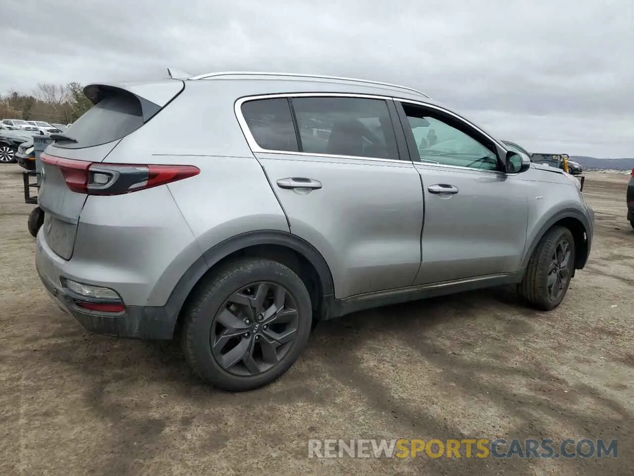 3 Фотография поврежденного автомобиля KNDP6CAC7M7888945 KIA SPORTAGE 2021