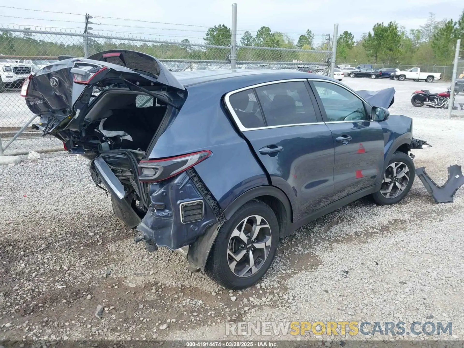 4 Photograph of a damaged car KNDPM3AC0M7861186 KIA SPORTAGE 2021