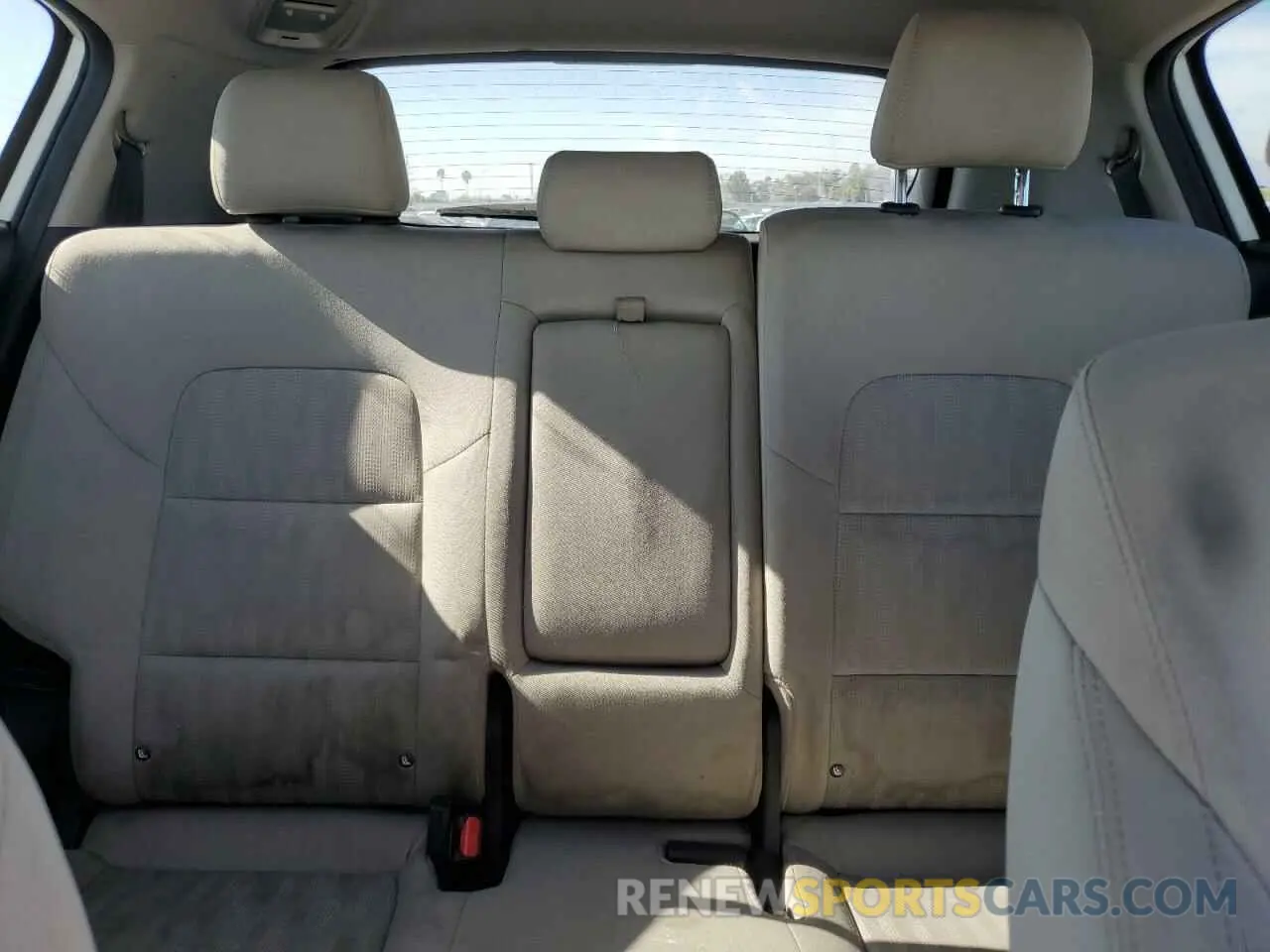 10 Фотография поврежденного автомобиля KNDPM3AC0M7874889 KIA SPORTAGE 2021