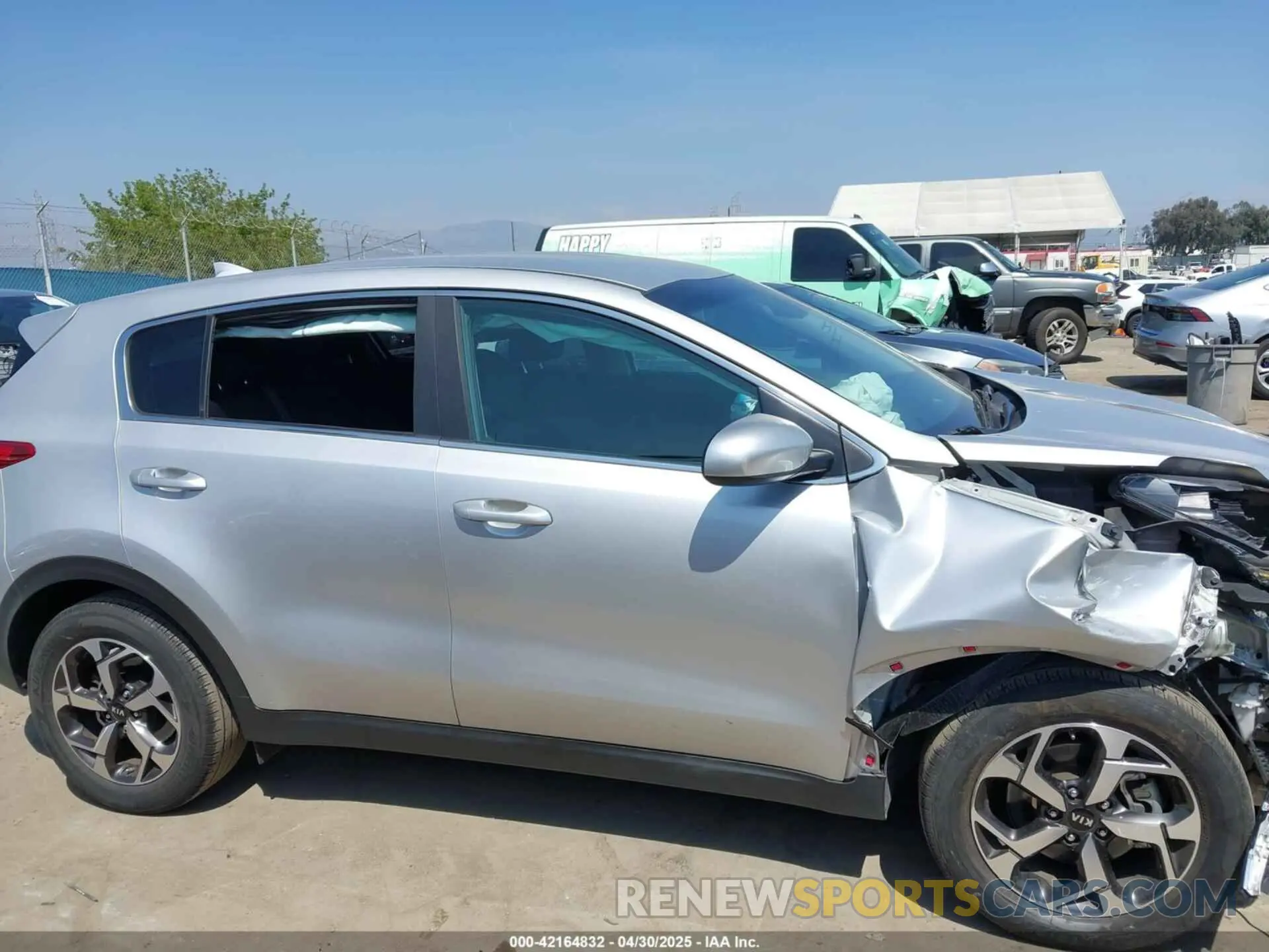 12 Фотография поврежденного автомобиля KNDPM3AC0M7916235 KIA SPORTAGE 2021