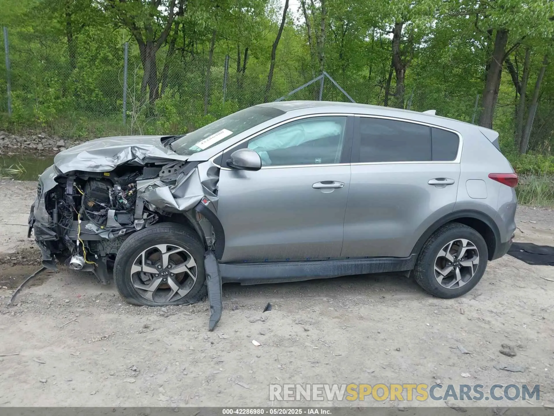 14 Photograph of a damaged car KNDPM3AC2M7887935 KIA SPORTAGE 2021