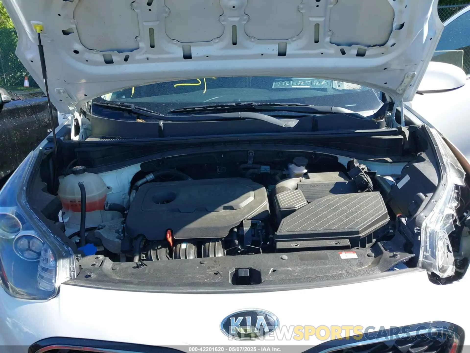 10 Photograph of a damaged car KNDPM3AC3M7845709 KIA SPORTAGE 2021
