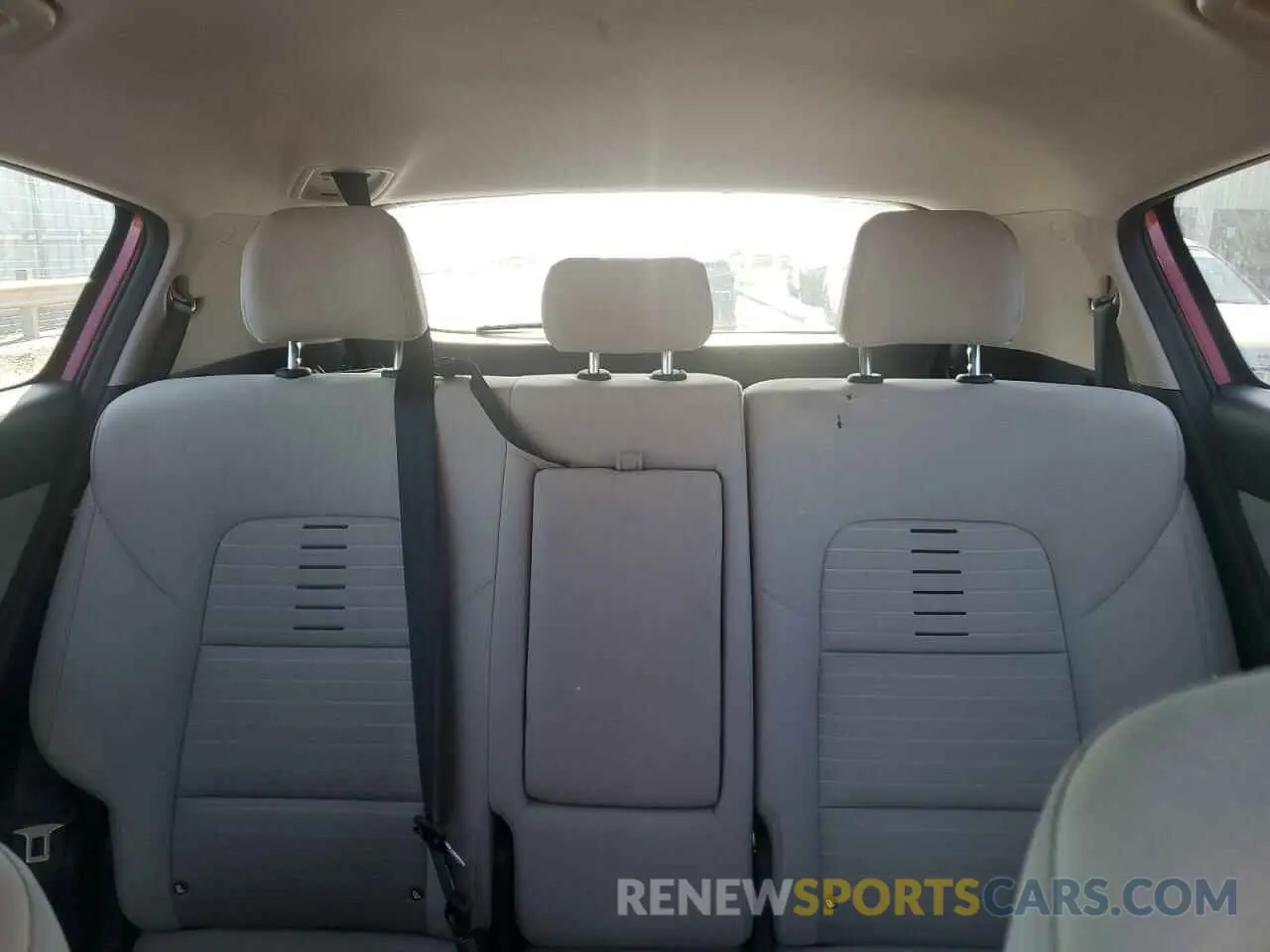 10 Фотография поврежденного автомобиля KNDPM3AC3M7861263 KIA SPORTAGE 2021