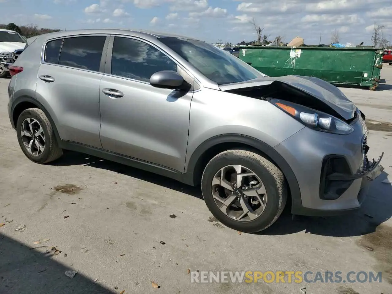 4 Photograph of a damaged car KNDPM3AC3M7940061 KIA SPORTAGE 2021