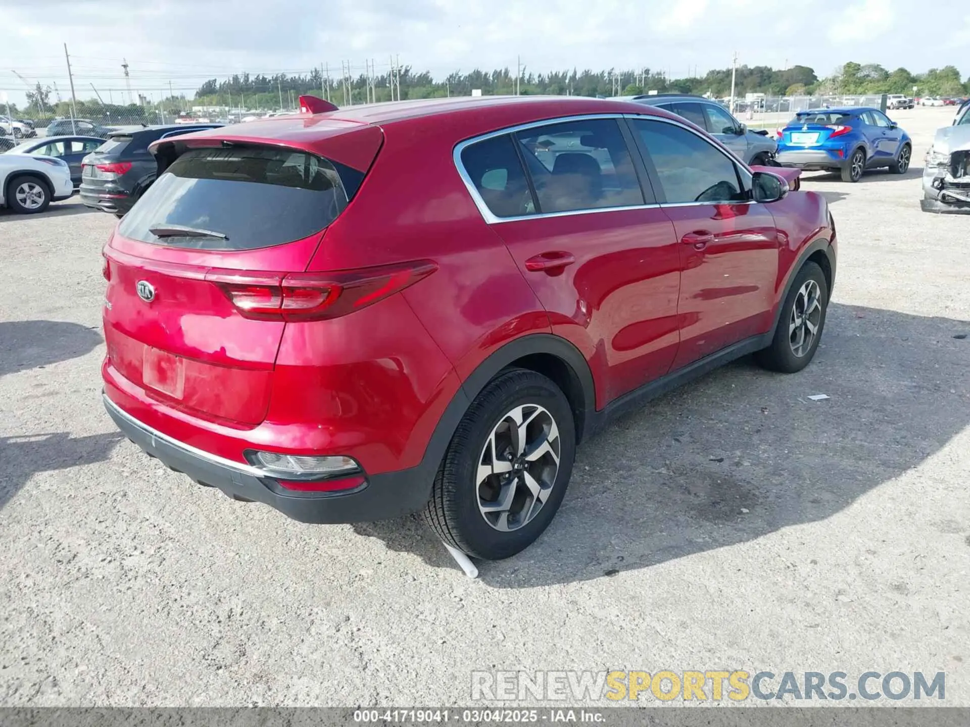 4 Фотография поврежденного автомобиля KNDPM3AC5M7891302 KIA SPORTAGE 2021