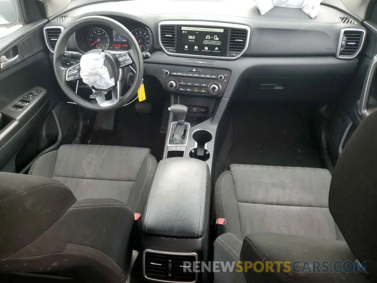8 Фотография поврежденного автомобиля KNDPM3AC5M7938229 KIA SPORTAGE 2021