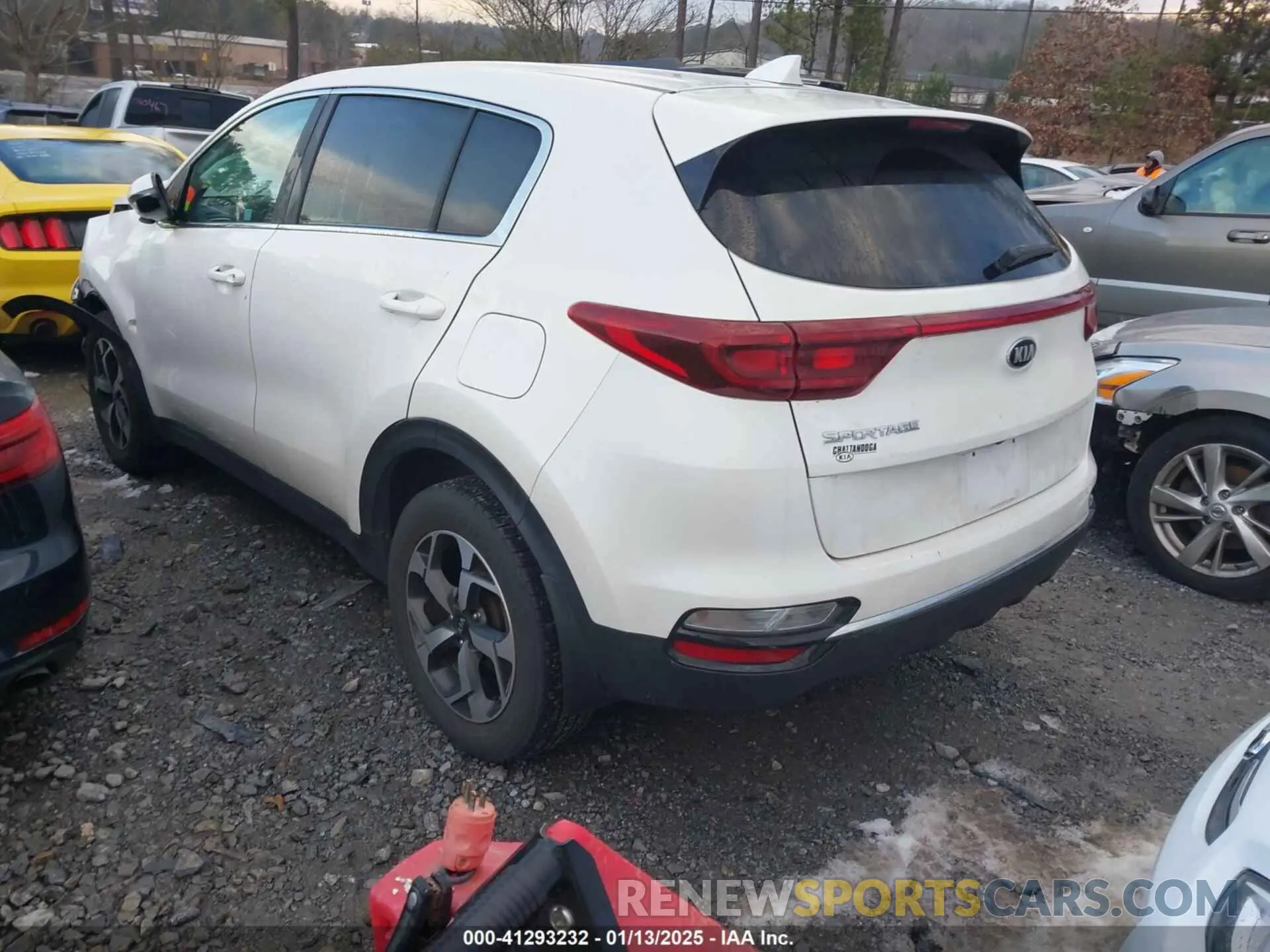 3 Photograph of a damaged car KNDPM3AC7M7902963 KIA SPORTAGE 2021