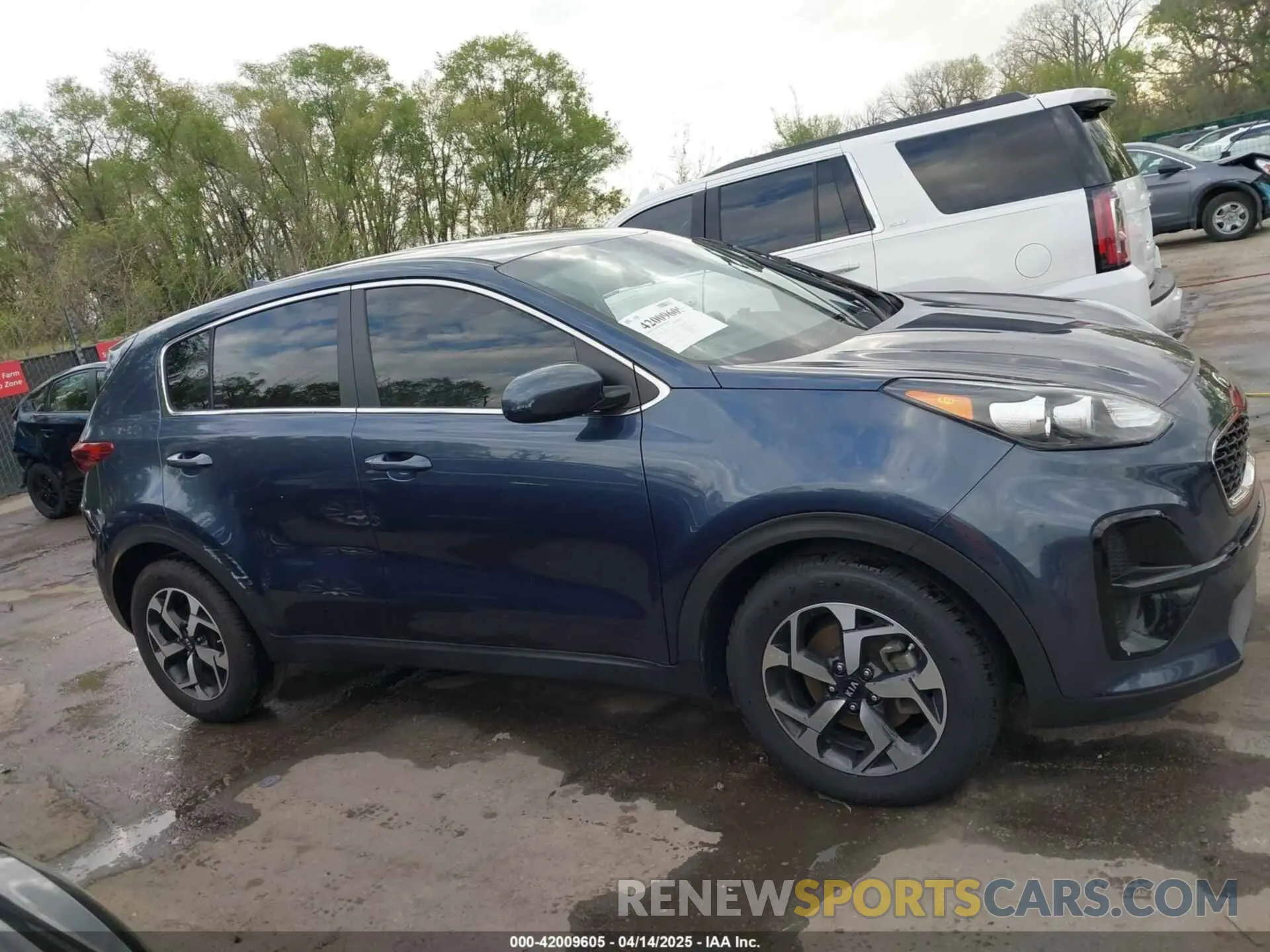 14 Фотография поврежденного автомобиля KNDPM3AC8M7884747 KIA SPORTAGE 2021