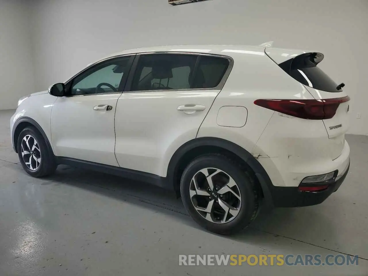 2 Photograph of a damaged car KNDPM3AC8M7893044 KIA SPORTAGE 2021