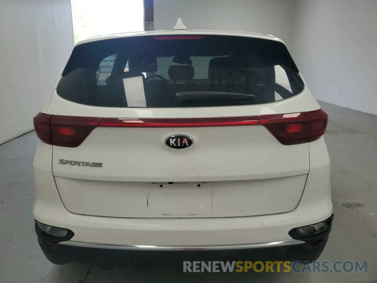 6 Photograph of a damaged car KNDPM3AC8M7893044 KIA SPORTAGE 2021