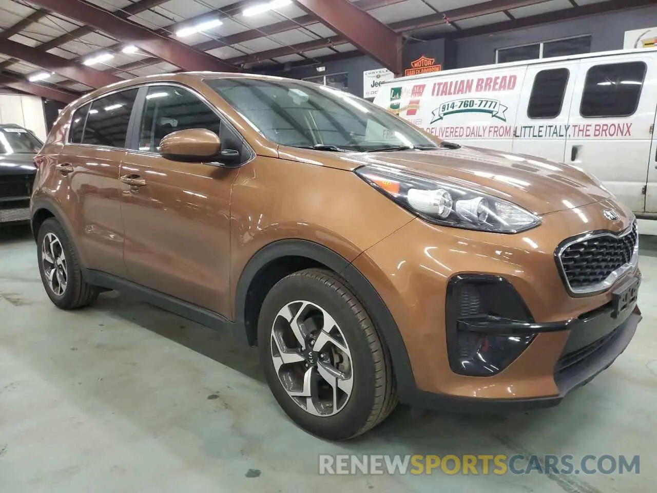 4 Photograph of a damaged car KNDPM3AC9M7924446 KIA SPORTAGE 2021