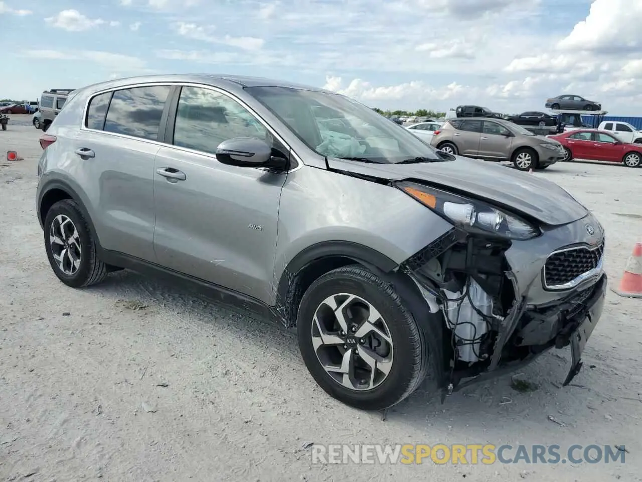 4 Photograph of a damaged car KNDPMCAC1M7854764 KIA SPORTAGE 2021