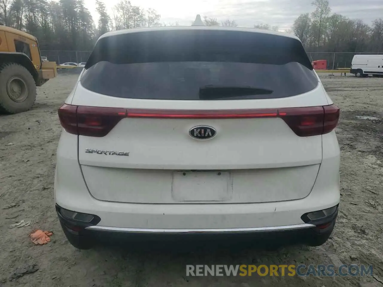 6 Photograph of a damaged car KNDPMCAC2M7877082 KIA SPORTAGE 2021