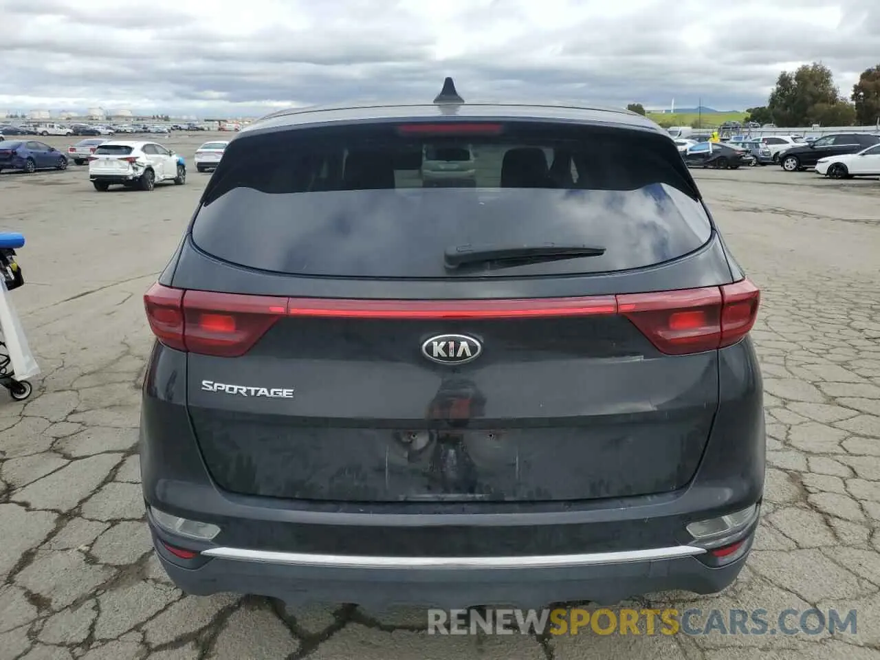 6 Photograph of a damaged car KNDPMCAC2M7914485 KIA SPORTAGE 2021