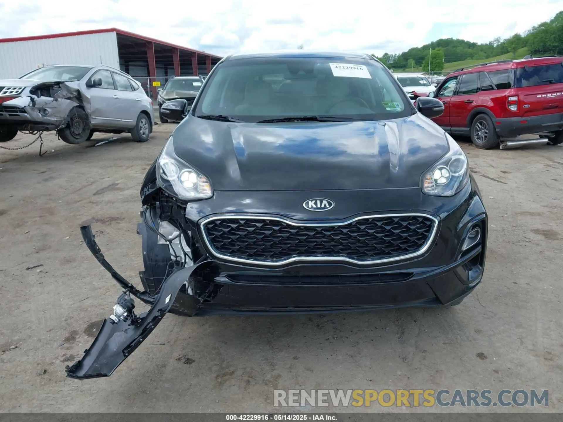 13 Photograph of a damaged car KNDPMCAC2M7938964 KIA SPORTAGE 2021