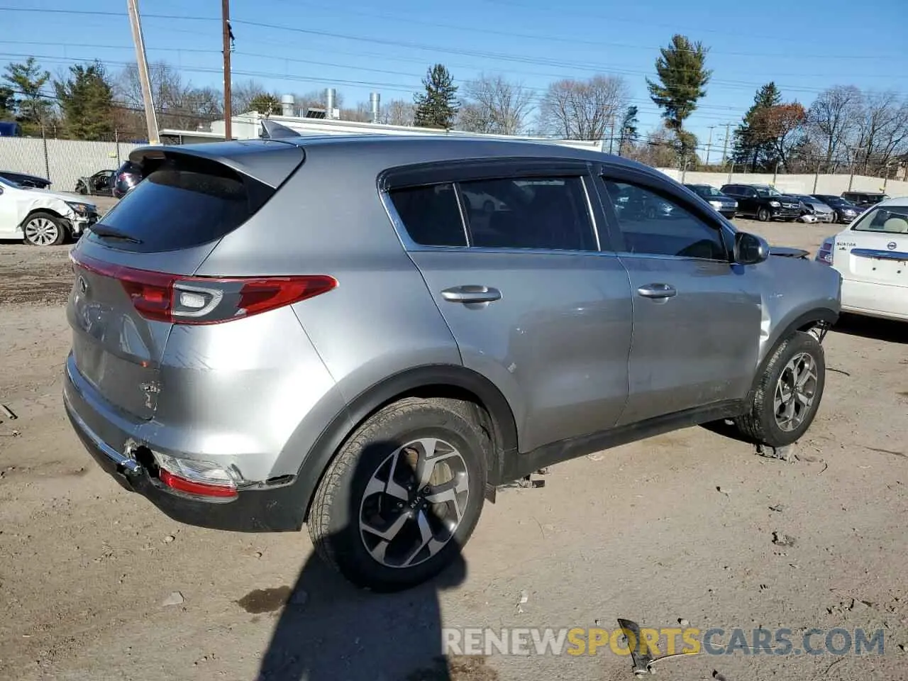 3 Photograph of a damaged car KNDPMCAC4M7888150 KIA SPORTAGE 2021