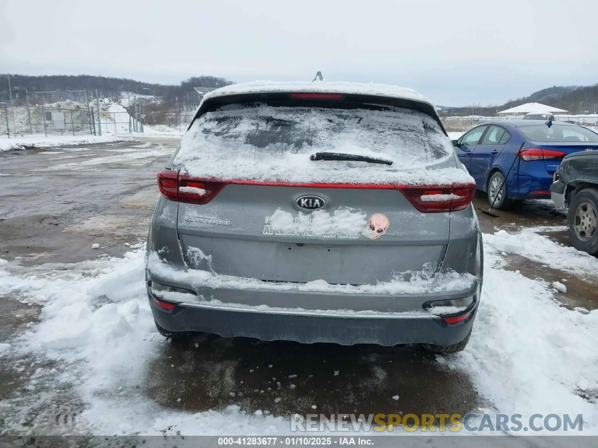 16 Photograph of a damaged car KNDPMCAC4M7913760 KIA SPORTAGE 2021
