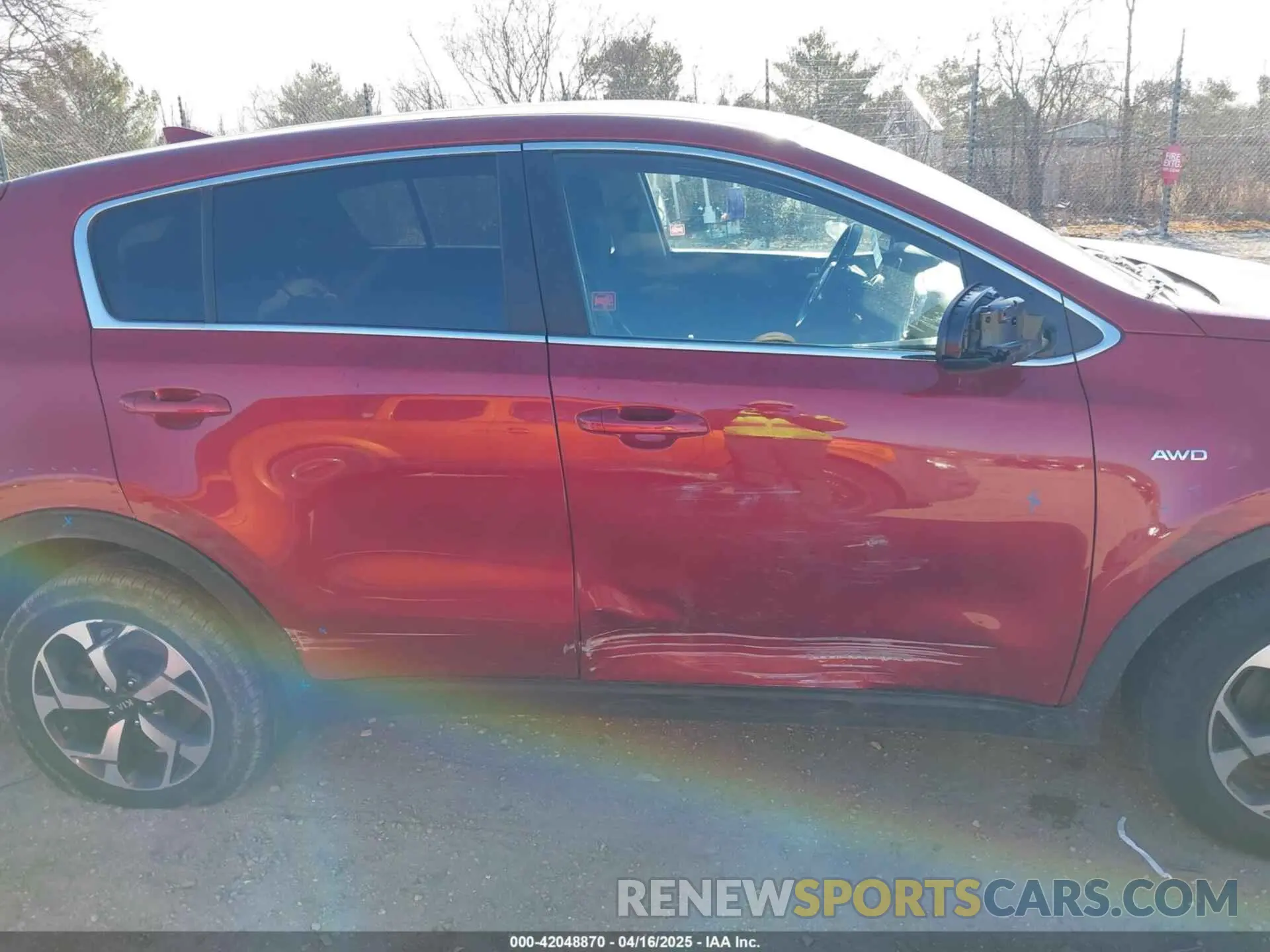 12 Photograph of a damaged car KNDPMCAC5M7911502 KIA SPORTAGE 2021