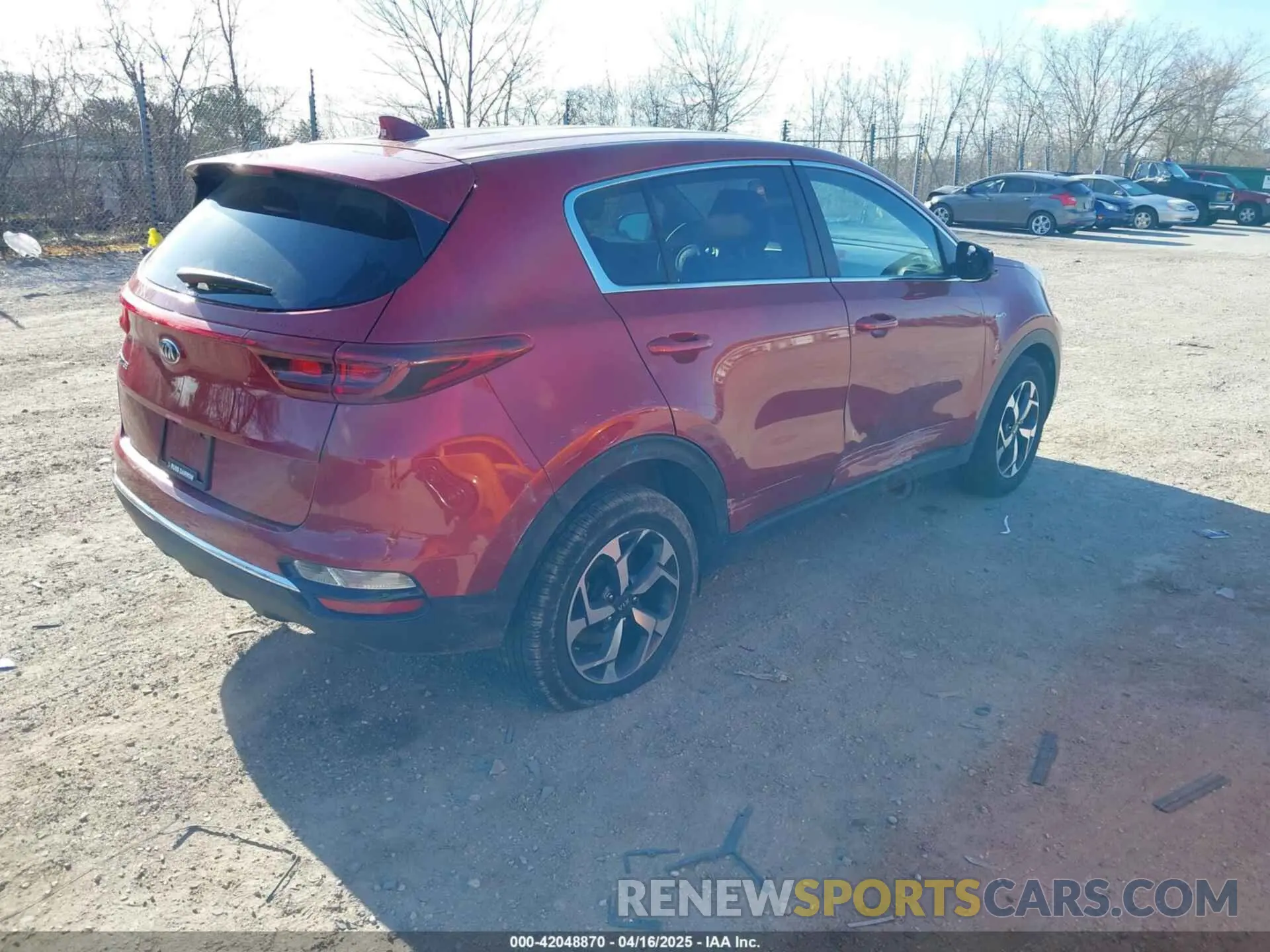 4 Photograph of a damaged car KNDPMCAC5M7911502 KIA SPORTAGE 2021