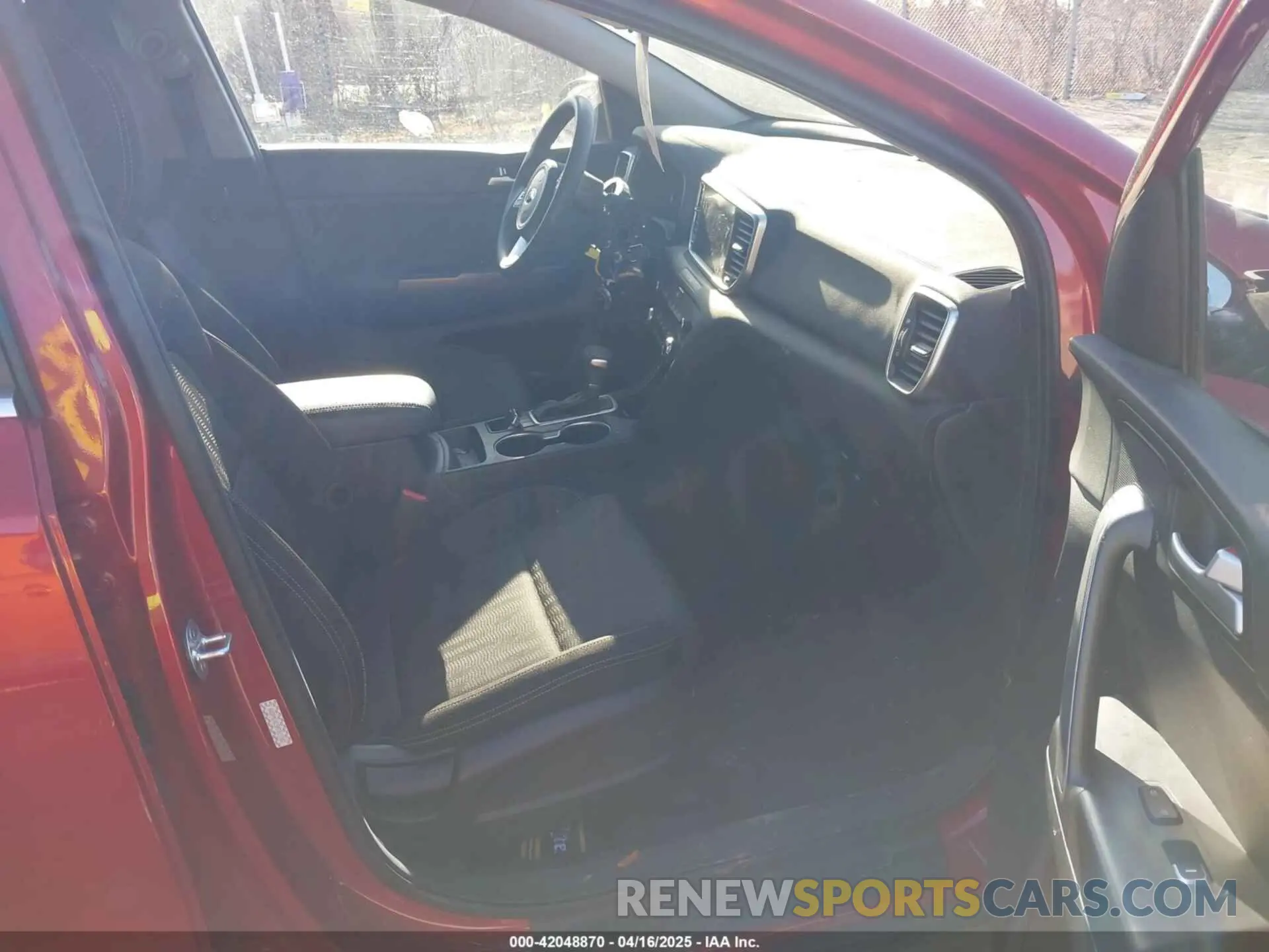 5 Photograph of a damaged car KNDPMCAC5M7911502 KIA SPORTAGE 2021