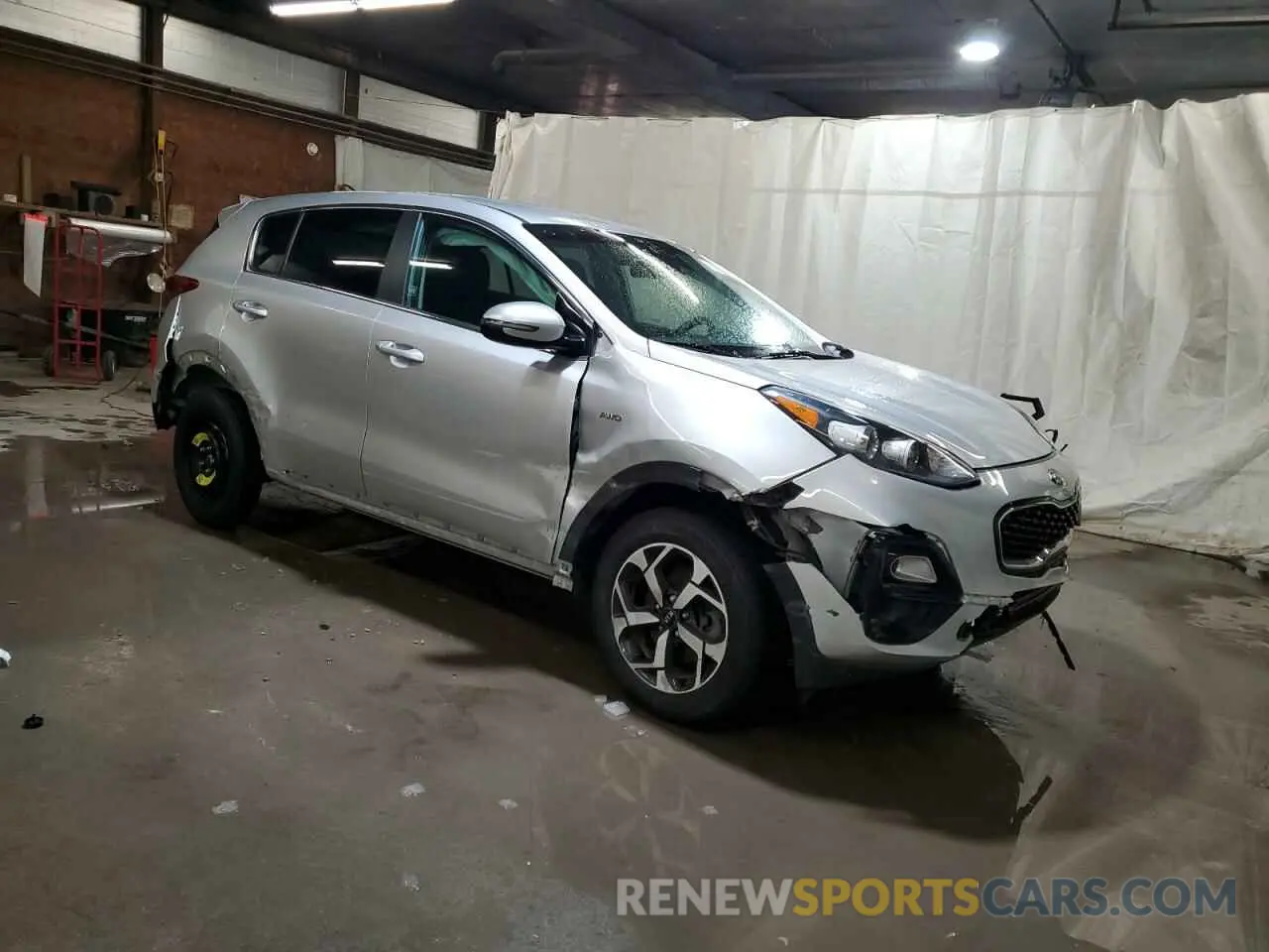 4 Photograph of a damaged car KNDPMCAC7M7894623 KIA SPORTAGE 2021