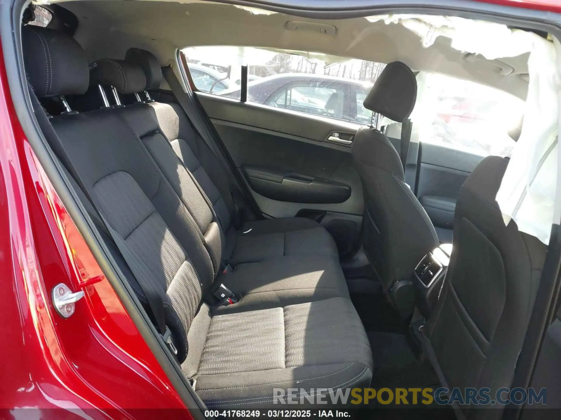 8 Фотография поврежденного автомобиля KNDPMCAC8M7903474 KIA SPORTAGE 2021