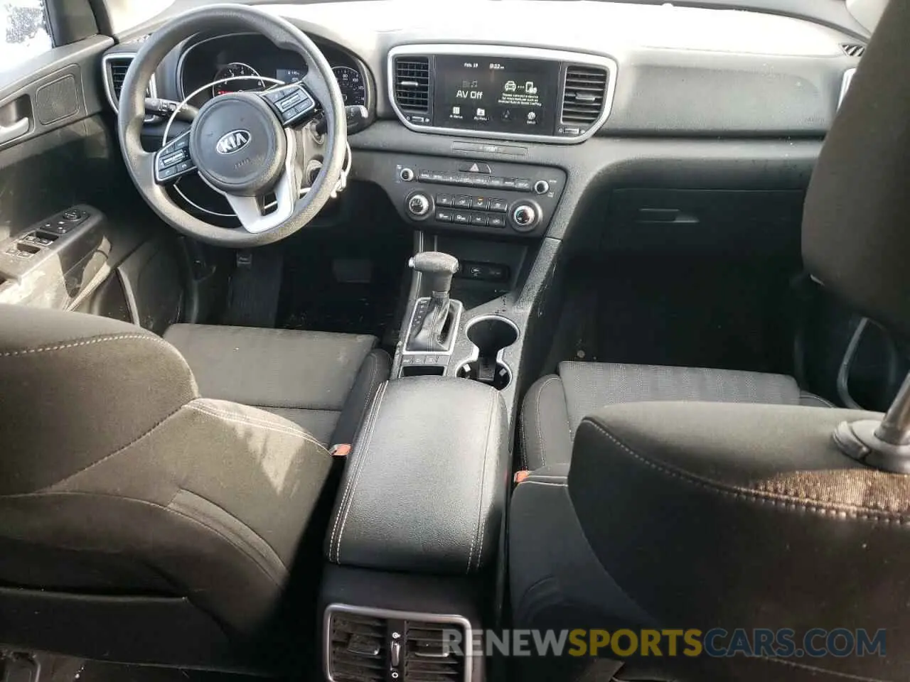 8 Photograph of a damaged car KNDPMCACXM7849384 KIA SPORTAGE 2021
