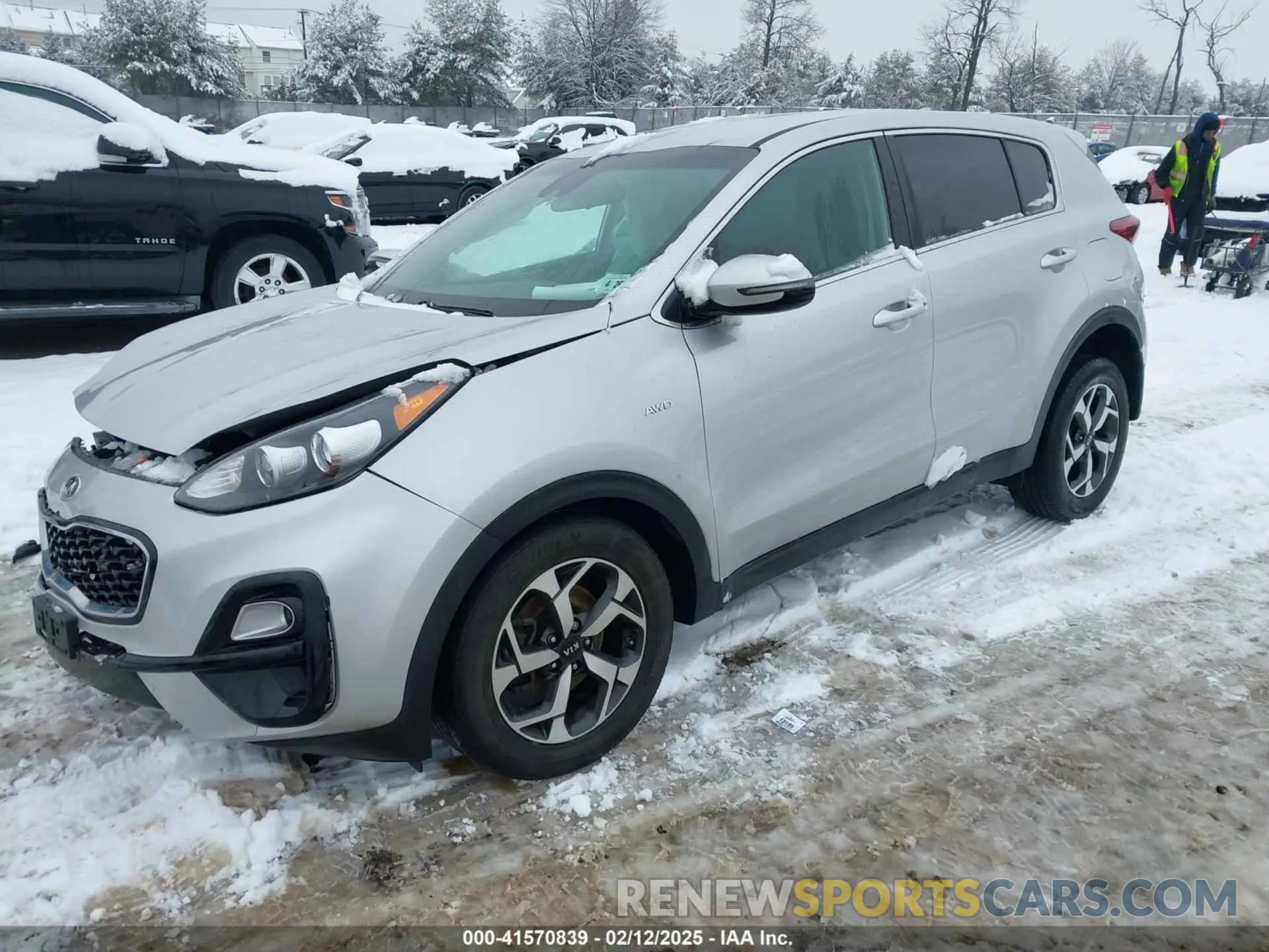 2 Фотография поврежденного автомобиля KNDPMCACXM7918042 KIA SPORTAGE 2021