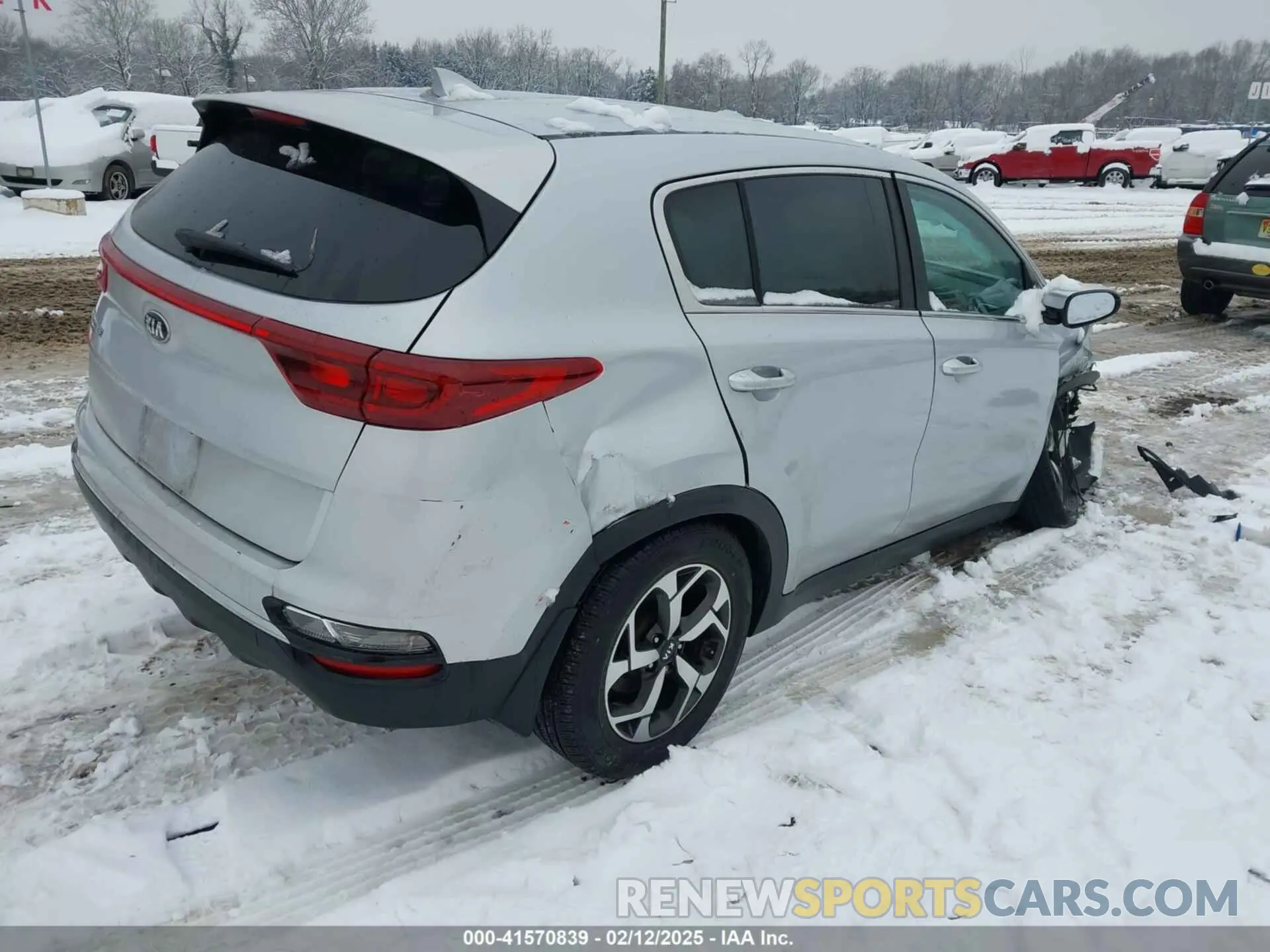 4 Фотография поврежденного автомобиля KNDPMCACXM7918042 KIA SPORTAGE 2021