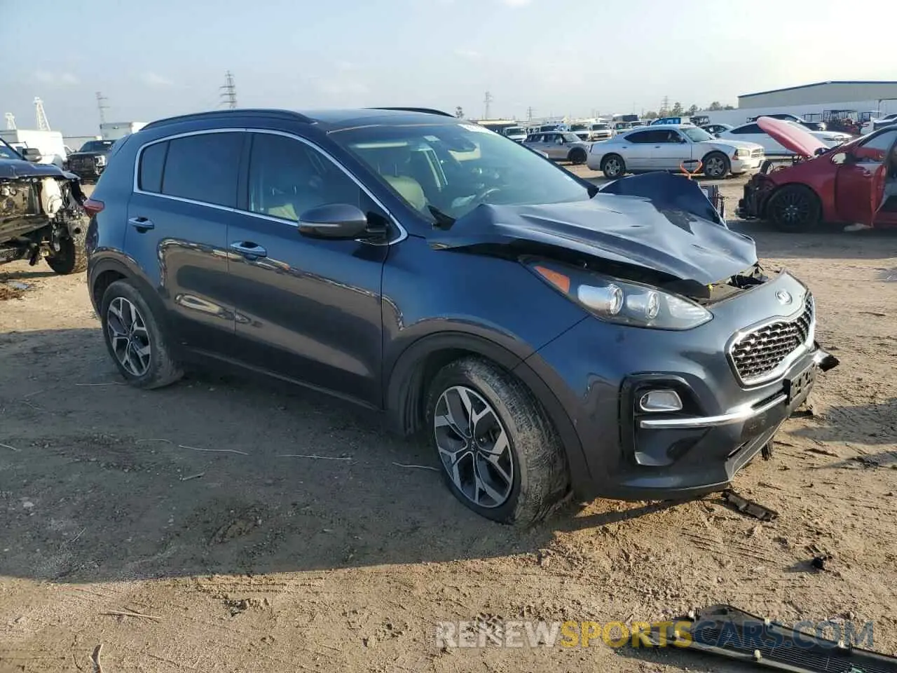 4 Photograph of a damaged car KNDPN3AC8M7888066 KIA SPORTAGE 2021