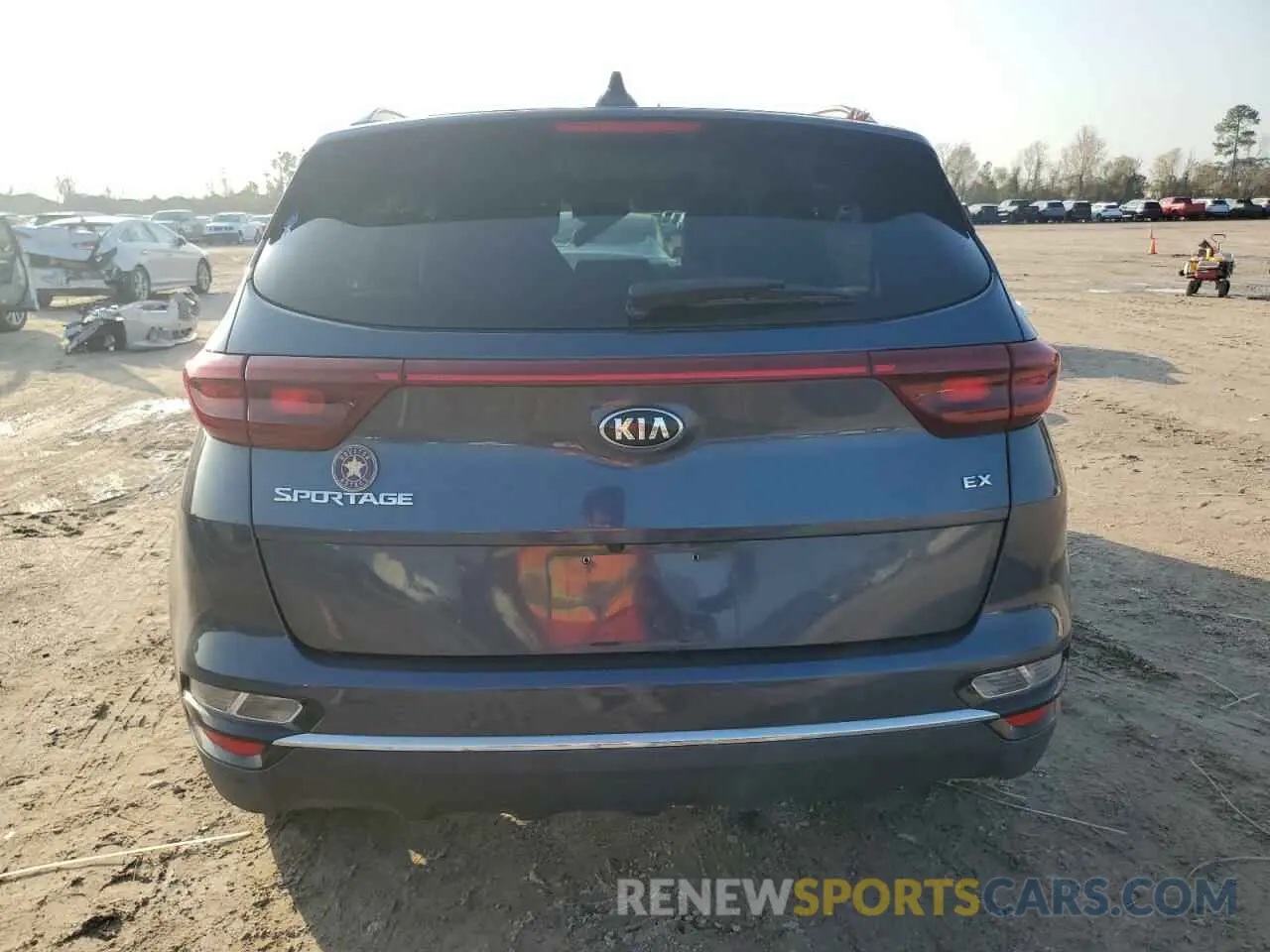 6 Photograph of a damaged car KNDPN3AC8M7888066 KIA SPORTAGE 2021