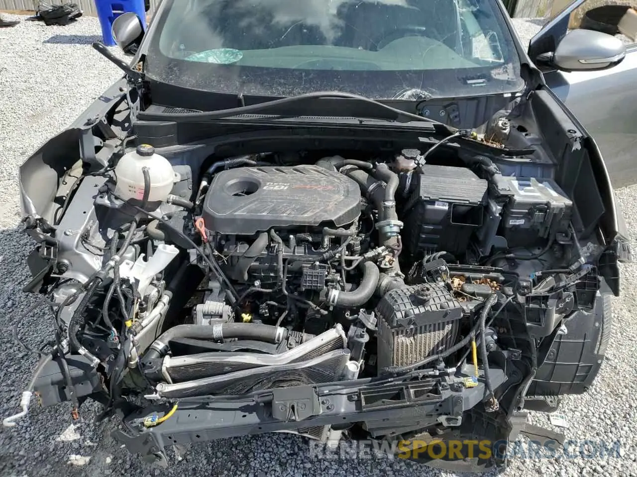 12 Photograph of a damaged car KNDPR3A67M7925347 KIA SPORTAGE 2021