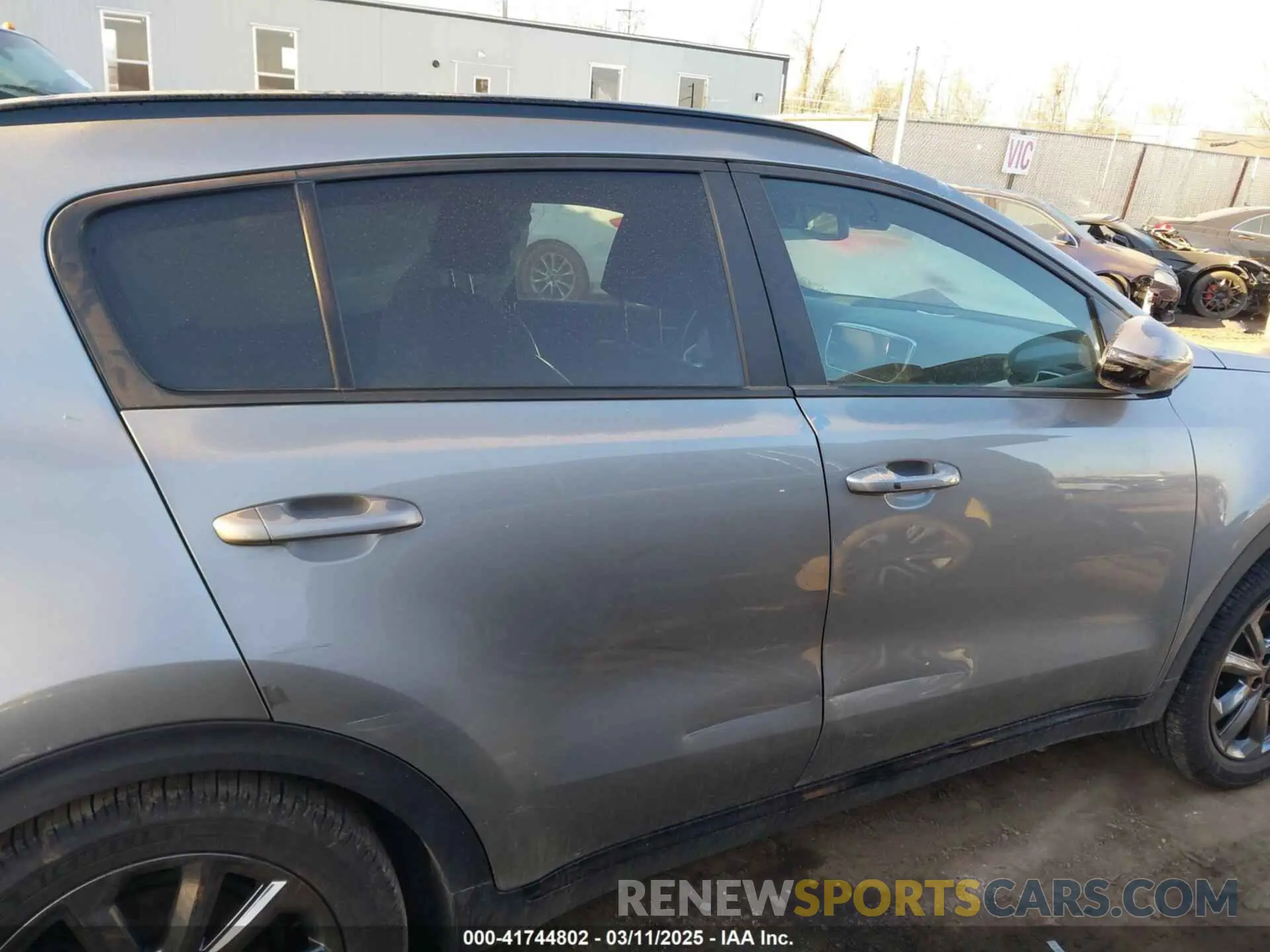 14 Photograph of a damaged car KNDP63ACXN7955555 KIA SPORTAGE 2022