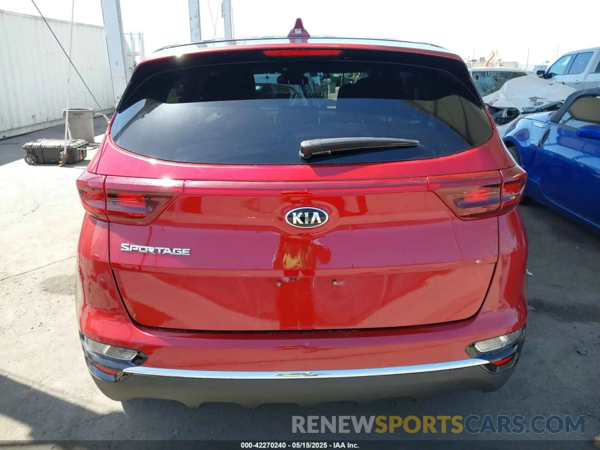 17 Photograph of a damaged car KNDPM3AC1N7952047 KIA SPORTAGE 2022