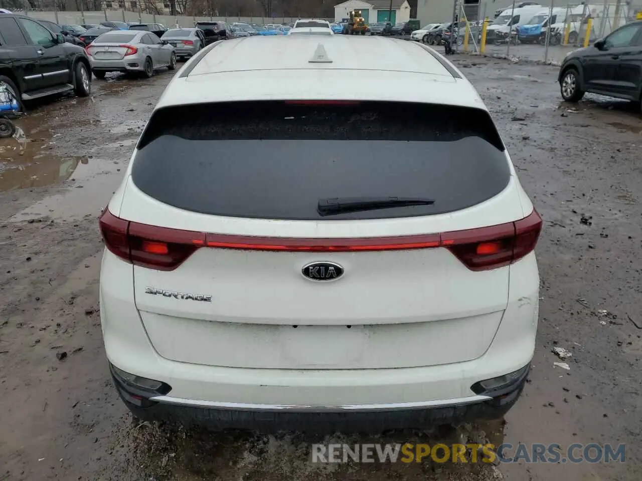 6 Photograph of a damaged car KNDPM3AC4N7002264 KIA SPORTAGE 2022