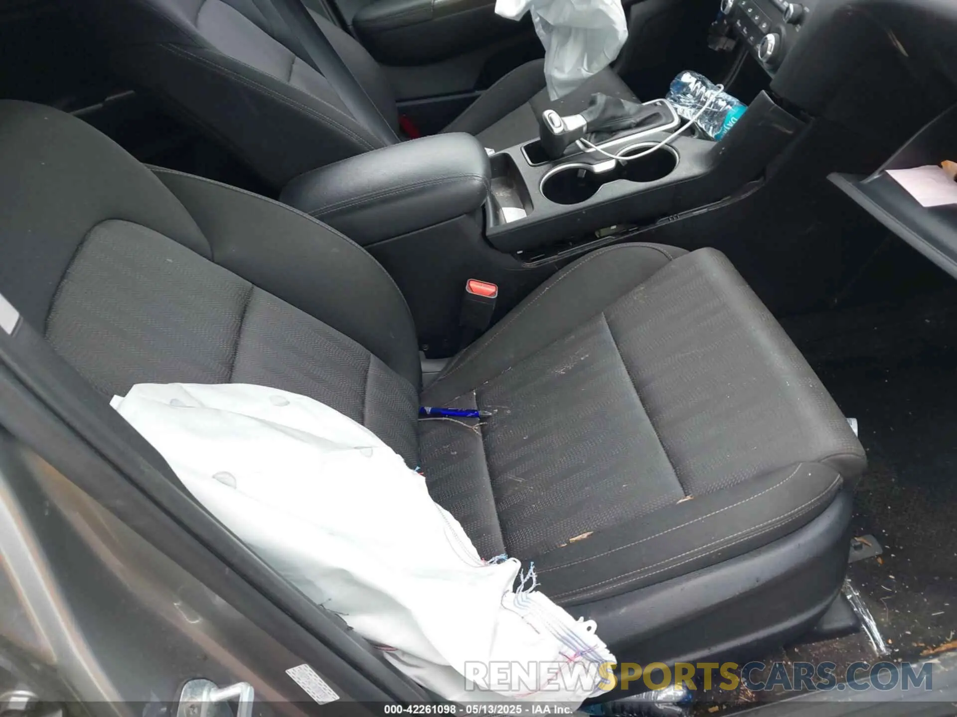 5 Photograph of a damaged car KNDPM3AC7N7007281 KIA SPORTAGE 2022