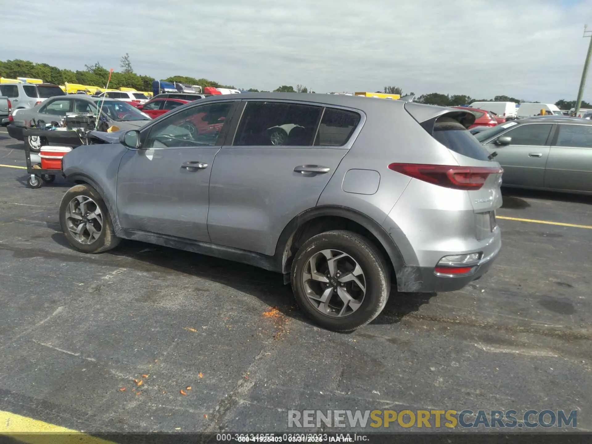 3 Photograph of a damaged car KNDPM3AC8N7964602 KIA SPORTAGE 2022