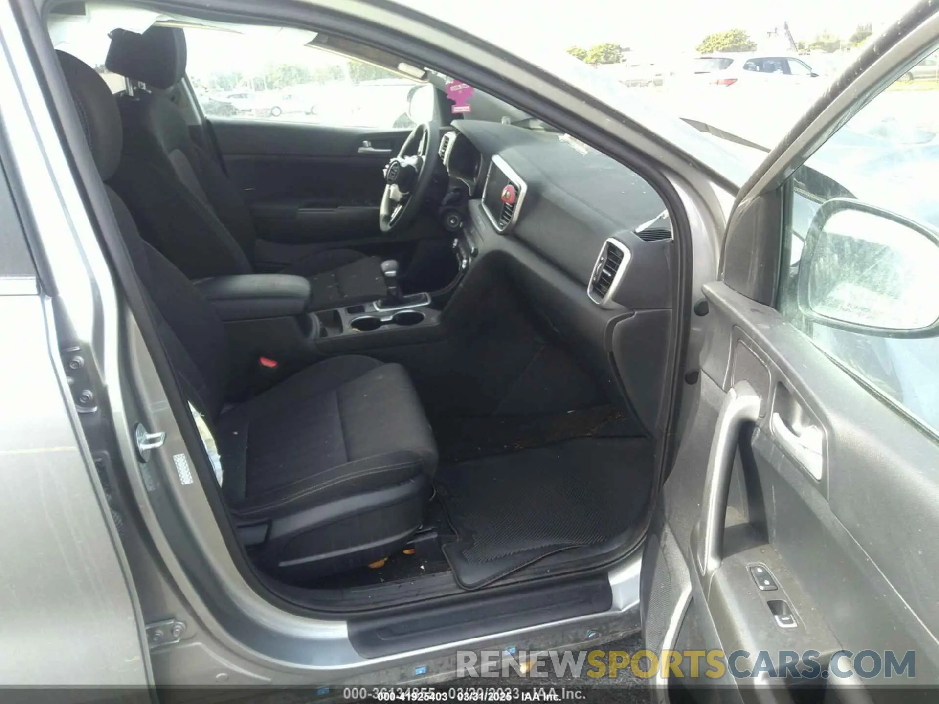 5 Photograph of a damaged car KNDPM3AC8N7964602 KIA SPORTAGE 2022